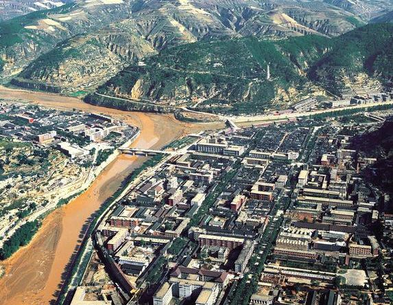 老照片:航拍30年前的中国各城市，看看有没有你的家乡