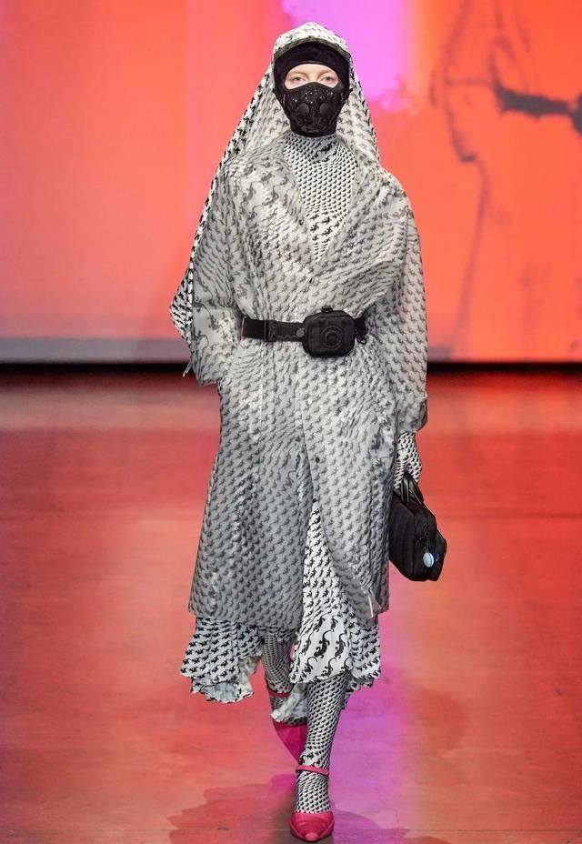  『牛仔裤』如果世界末日来了，我们会穿什么？