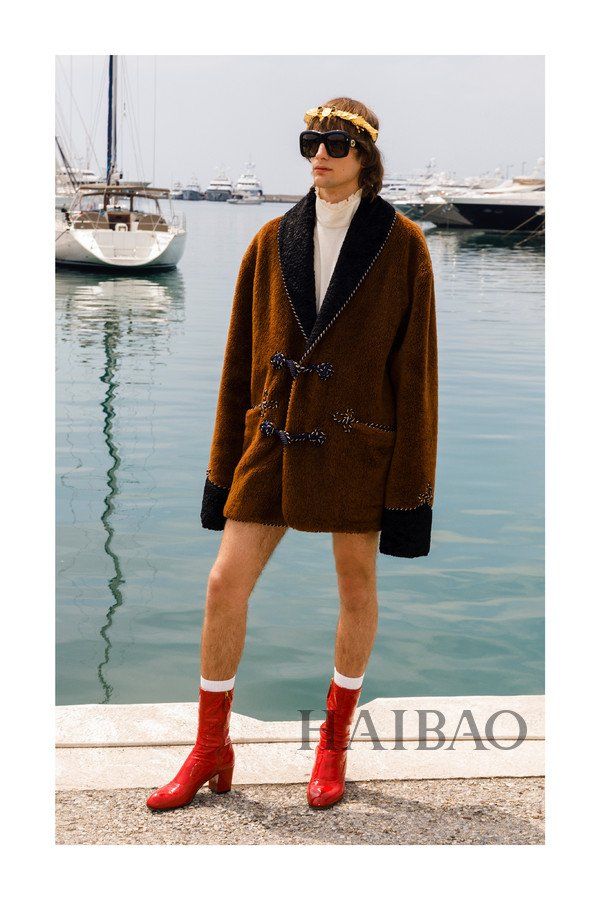 古驰  2019早春男士系列Lookbook:米开理心中的浮华世界!