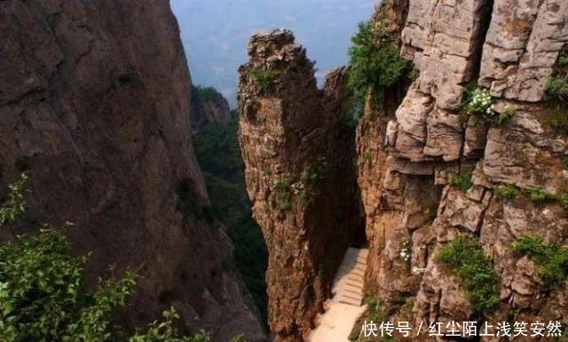 太行山深处的悬崖古寺，凿了近60年才完工，距今已有400多年
