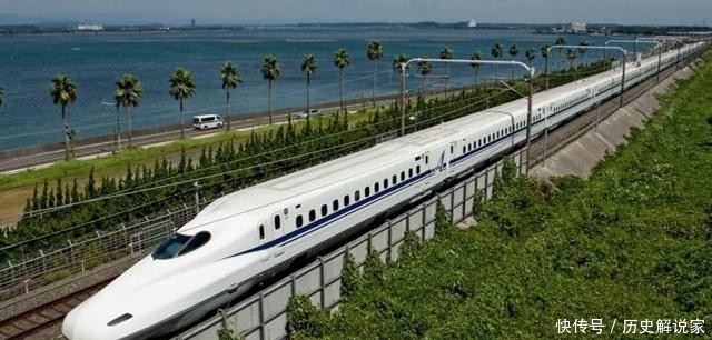  [高铁]中国游客坐日本高铁感叹，怎么和中国高铁大不一样，还可