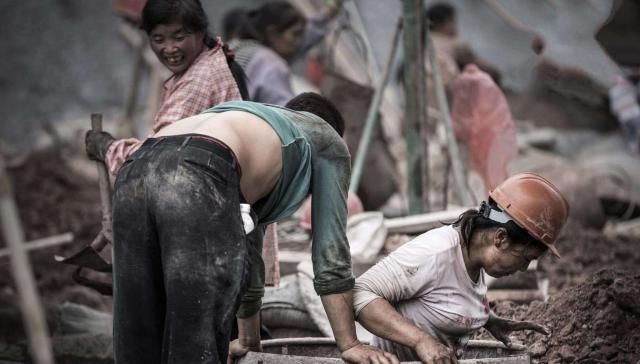  「头疼」在农村，1960年到1969年的人，八成正在为这4件事头疼，