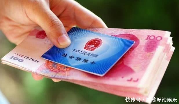  养老金：退休领养老金时与档案有关系吗？个人档案在自己手上怎