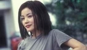 『风华绝代』不老女神!38张王菲的珍贵老照片曝光,真的是天生丽质,风华绝代