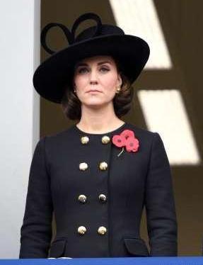 凯特王妃那些不入眼却价值不菲的衣服 网友: 第1套就亮瞎了我