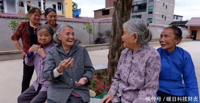  「养老金」这3类人养老金将要停止发放！已领取的不仅违法，还要