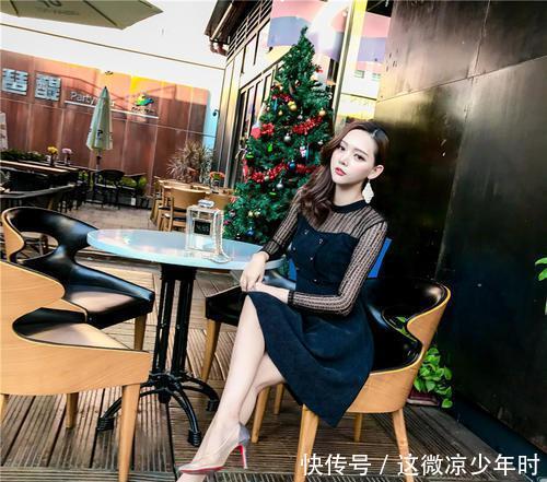  [减龄]今年春节流行的郝本风小黑裙太美了，70后女人穿尤其减龄！