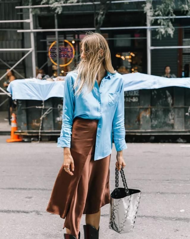  『打造』运用经典色打造时髦造型!早春实用穿搭指南,你最pick哪一套