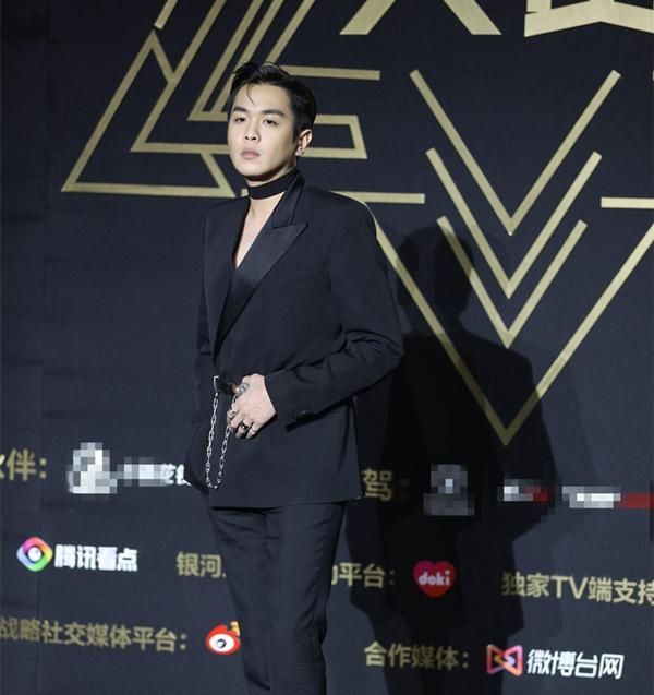 星光大赏打光遭吐槽