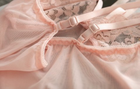 突然发现12款“棉丝柔”睡裙，不单娇嫩还迷人，尽显温婉淑女风