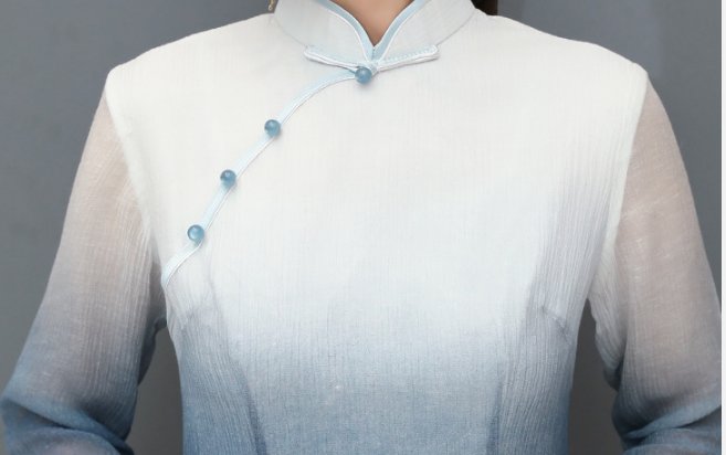 难得媳妇穿一次旗袍装，精致柔美特气质，简直太令人心动