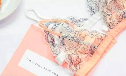 女生穿内衣和不穿内衣睡觉,区别在哪里?