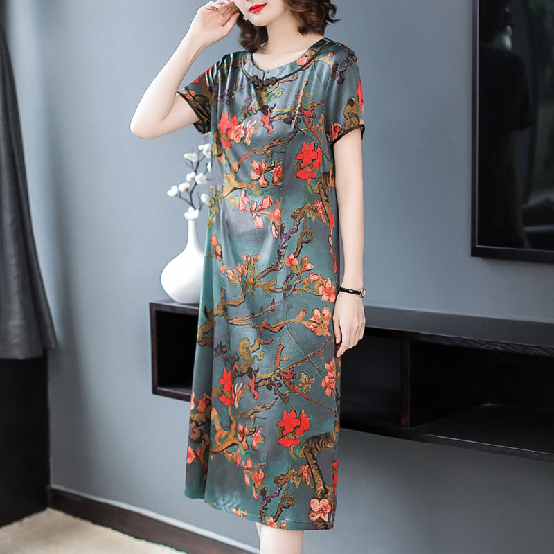 延禧攻略太火了，这些复古宫廷风连衣裙，慵懒迷人，确实显贵气