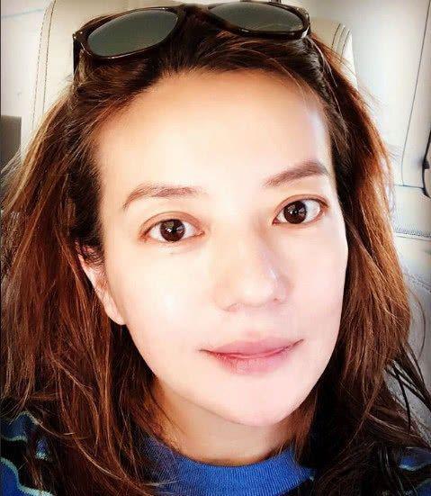 赵薇更新动态疑似生病，粉丝心疼：她节食减肥太累了