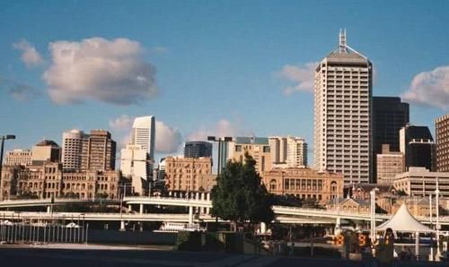  GDP@中国西部正在崛起的城市，GDP超2.3万亿，有望成为一线城市