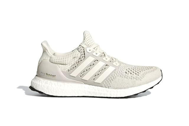 Ultra Boost 1.0 今年复刻回归！你能猜到有哪几双配色吗？