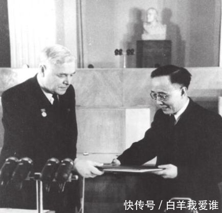 事件:对于外蒙古独立的事件,铁骨铮铮的郭沫若是怎么说的?