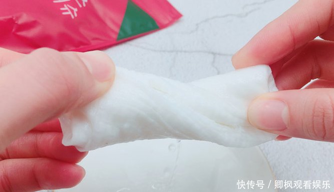 飞机上有3种“隐藏”服务,主动向空姐提才能享受到,真过瘾