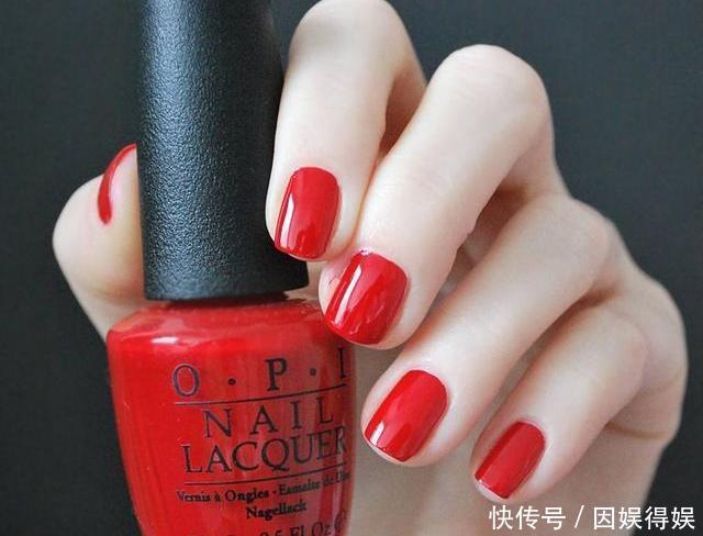 红色|这四款热门的高颜值指甲油,简直夏日必备!
