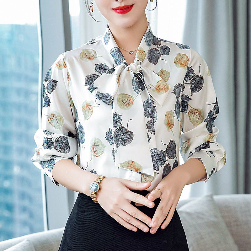 把连衣裙统统比下去的“T恤”，妩媚动人，回头率特高