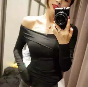 女人身材好穿紧身才骄傲，尽显S曲线，太迷人了