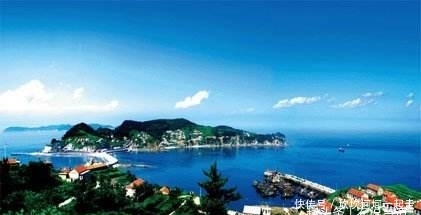  #村民#中国最牛的县，村民进城买菜都要坐飞机，每个村镇都有飞