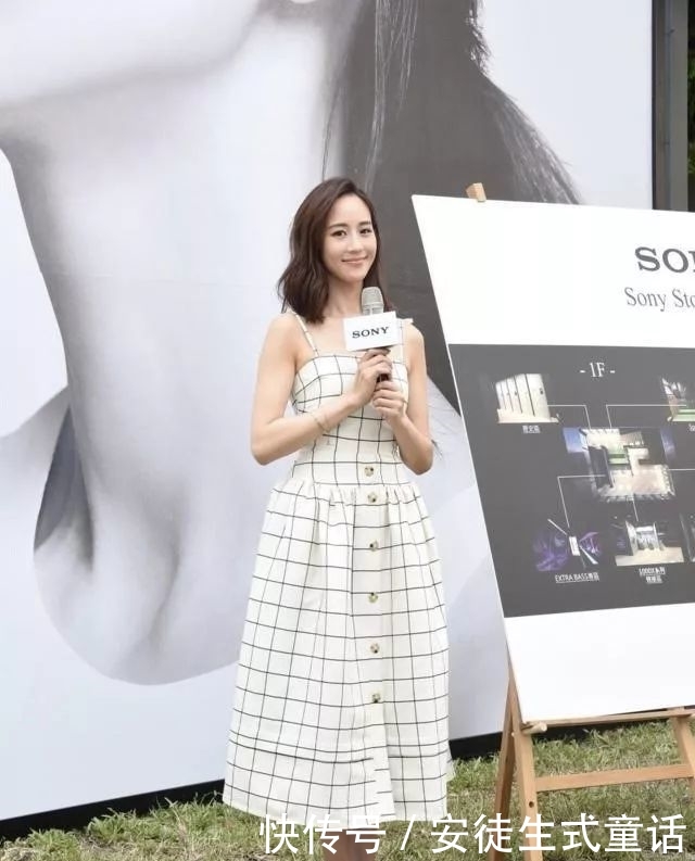 「女性来说」37岁张钧甯真能“扮嫩”!穿格纹连衣裙嫩过00后,美得惊艳