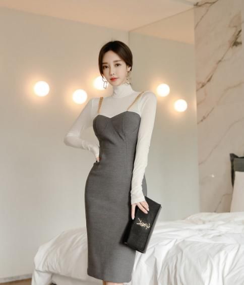 「 简约」简约透视长袖更显穿搭俏皮魅力，拼接素雅的黑白灰搭配连衣裙