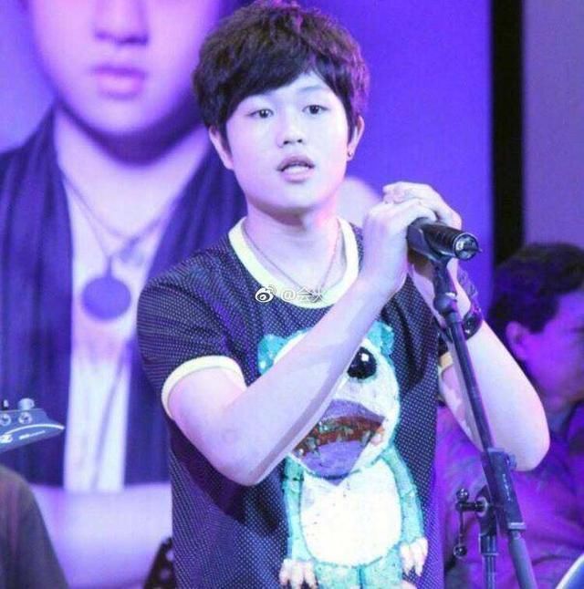 李双江之子被传出狱，官方及时辟谣，网友：看到这就放心了！