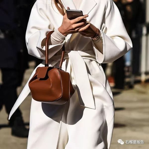 包包 | 大牌秋冬新款上市，盒饭可乐罐都是认真的吗