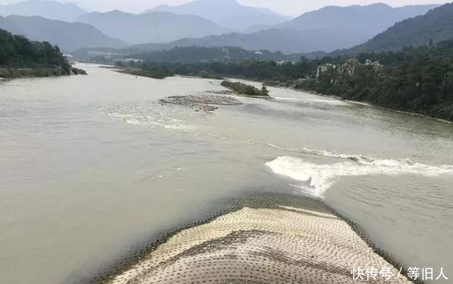 四川改名改得最成功的城市，改名后名声大噪，能与成都媲美