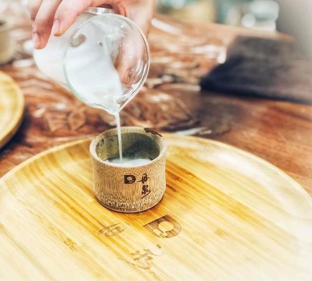 探秘：广西南丹一山洞内竟暗藏价值200亿宝藏！