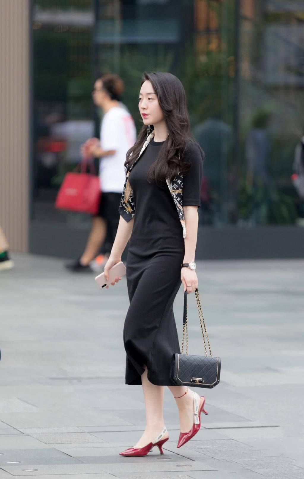 女神■街拍美图:裙装女神穿搭集锦