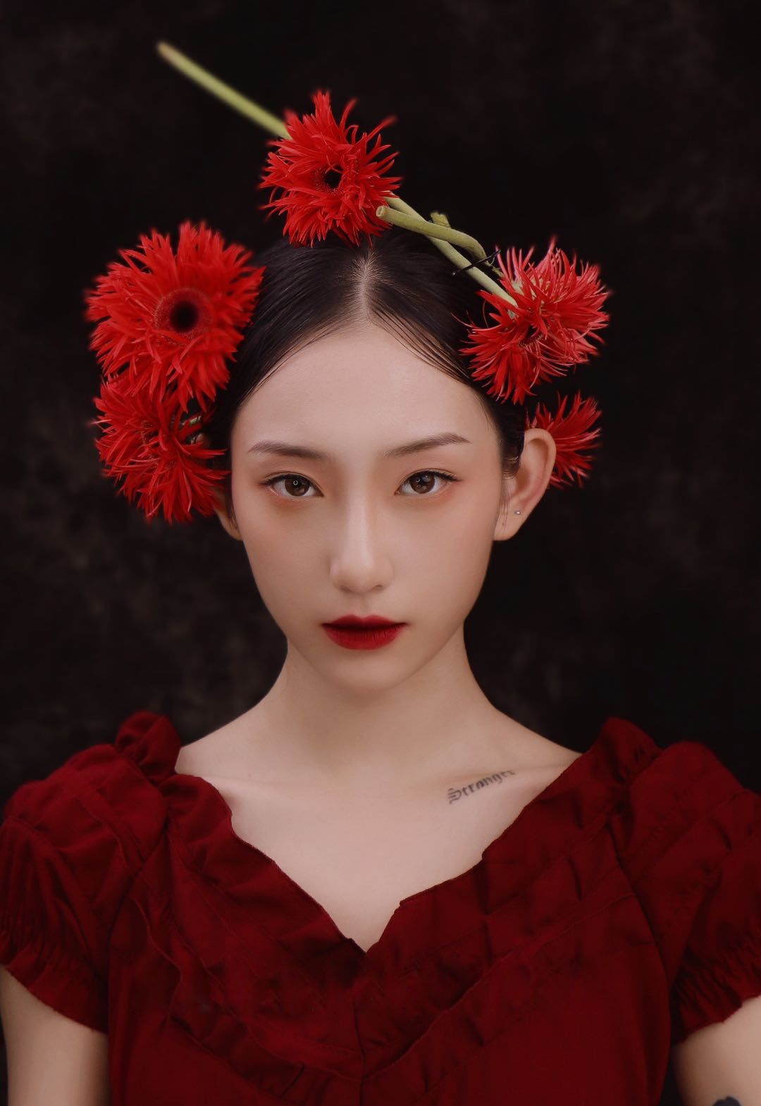  『公司』兼职化妆师怎么自己接活