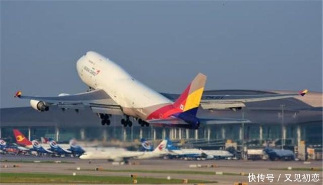 重庆第一机场，前后耗资400多亿改建，如今成全球最佳