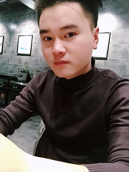 「皮肤」独家专访——时尚先生Darren老师