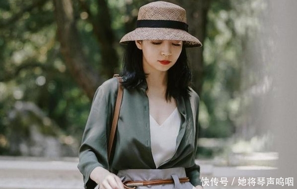 『气质』春天别瞎穿,学学三木博主的穿搭,简约时尚有气质