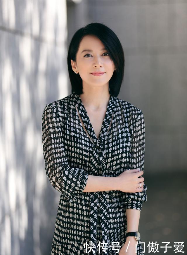  #粉色#这3条廉价又土气的裙子，颜值再高都拯救不了，希望你1条都没买