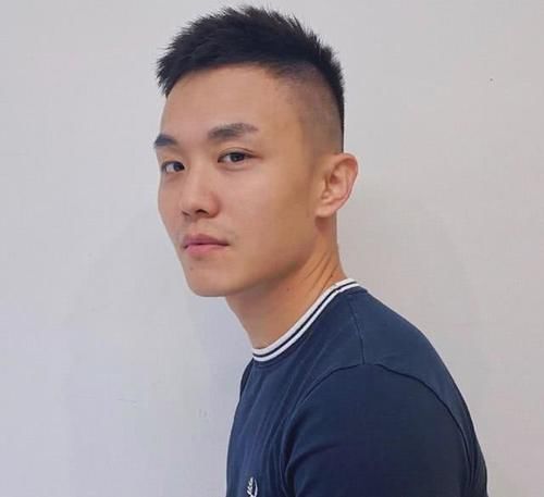 【清爽】发型不要只会“两边铲”了,理发师建议这样剪,清爽帅气特别有型