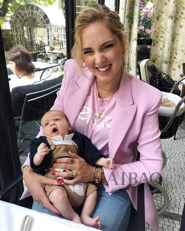 生娃当妈、身材走样,“宇宙第一博主”嘉拉法拉格尼 还是不是你