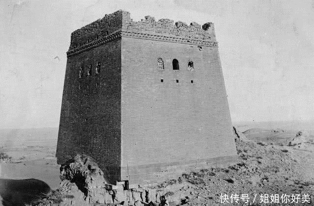 1909年时的陕西景象：人们穿着破旧，满眼都是黄土高
