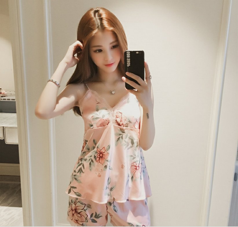 如果你不和父母住一期可以试试这些睡衣性感舒适，睡眠质量也提高