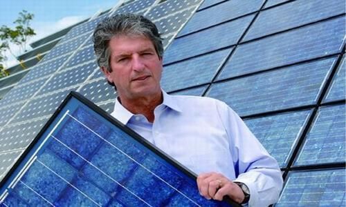  【时隔】时隔7年！曾经的“破产首富”回来了？带着25亿，落跑后