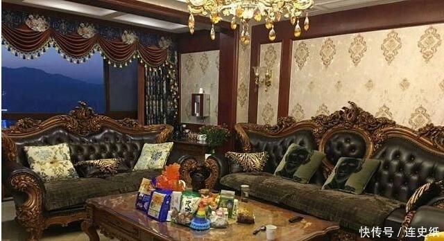  自建房@晒晒我150万农村自建房, 客厅都花12万, 是不是有点奢侈