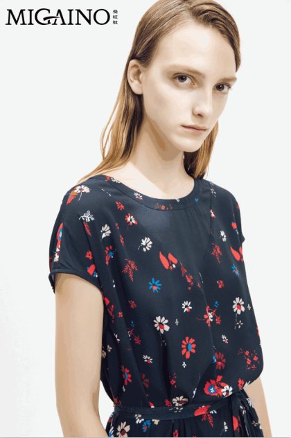 世界杯结束了，你也该拯救下你的肥肉了，运动Girls穿起来!