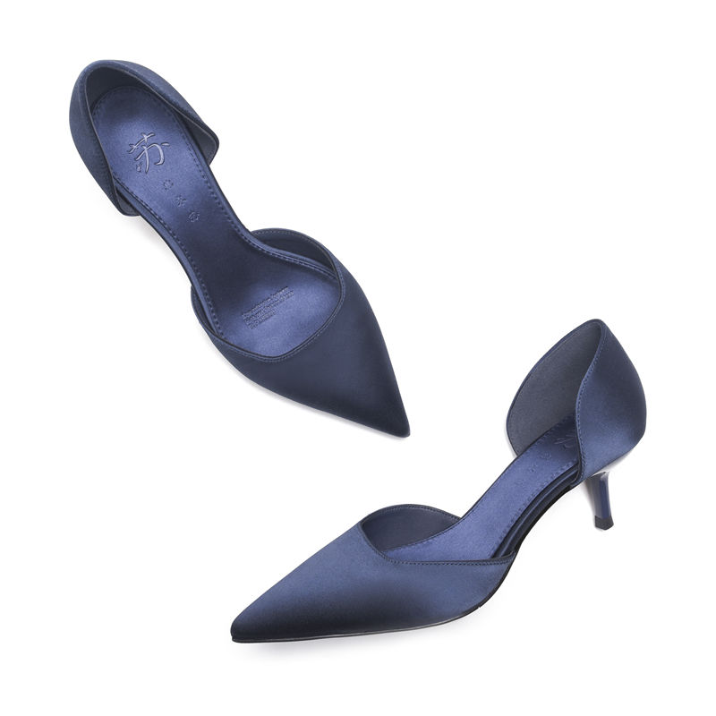 怪不得同事说我越来越时尚，原来是看我穿上这款高跟鞋