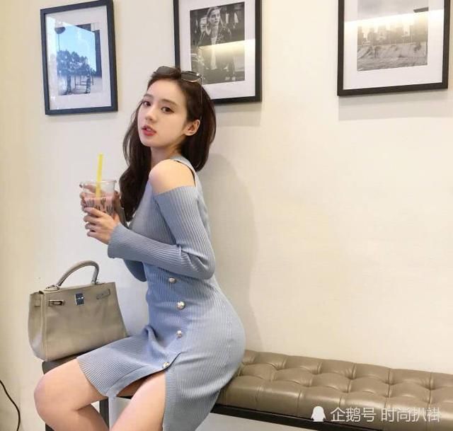 尴尬!“最美网红”夏夏同台撞衫主持人,网友:主要看脸!