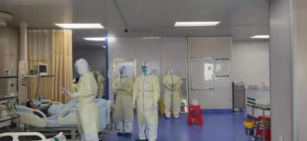  医护人员：这是从武汉疫区传来的好消息，请您查收