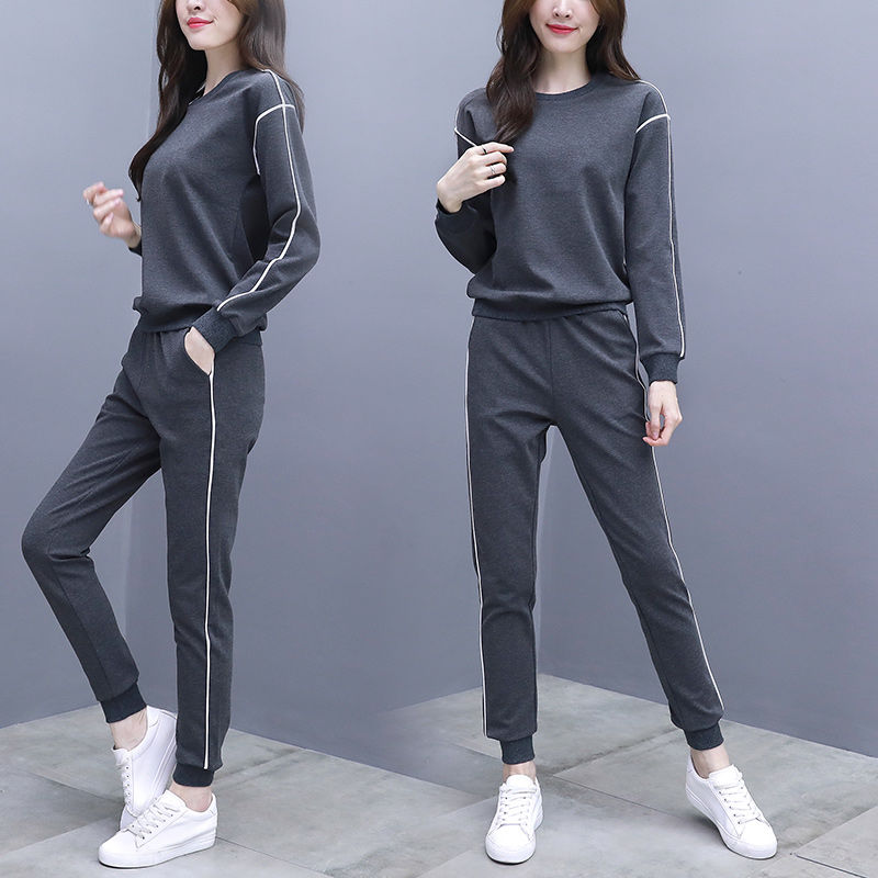 太年轻了，难怪老婆不穿裙子了，打开衣柜全是这样的“卫衣”