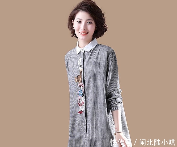  【适合】时尚：春天又火一款女装：叫假两件！特适合肩宽体胖的女人，开春穿刚好